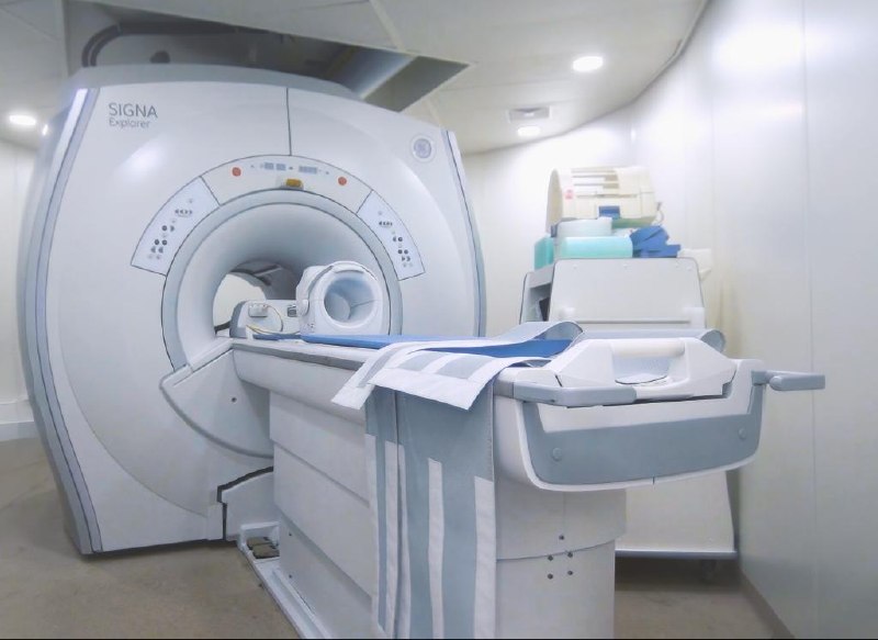 GE SIGNA Explorer 1.5T